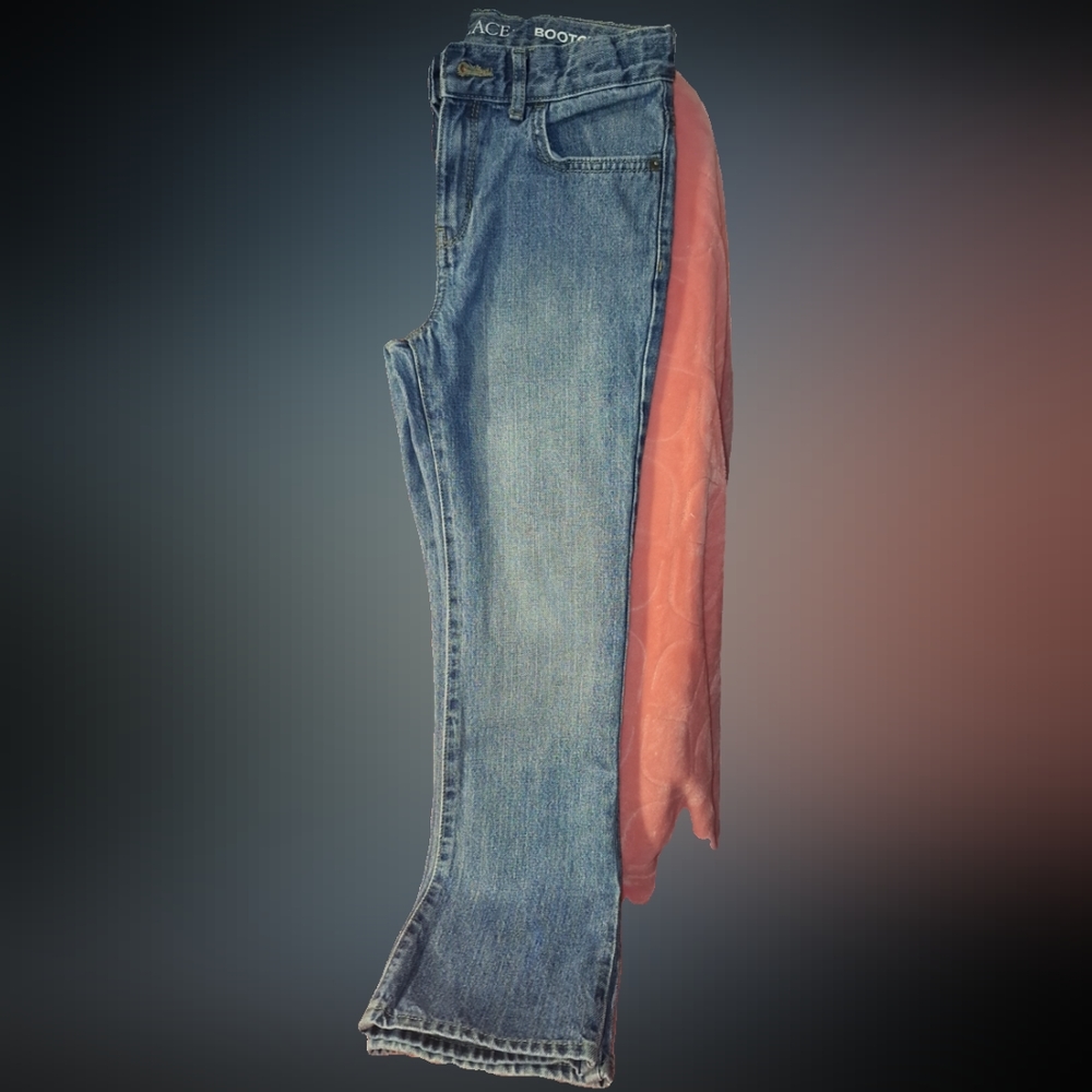 Boot cut jeans